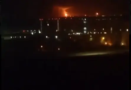 Ukrainas droni aizdedzina Kostromas spēkstaciju Krievijā