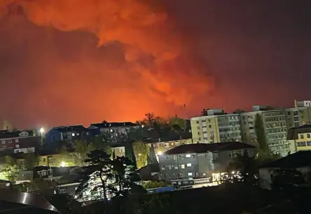 Ukrainas dronu trieciens aptur naftas eksportu Krievijas Tuapses ostā