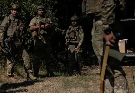 Ukrainas dronu uzbrukums aptur naftas pārstrādes rūpnīcas darbību Čuvašijā