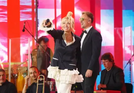 VIDEO. Jūrmalas slavenību ballīte: „Laima Rendezvous” mirdzums, kontrasti un neērtie jautājumi