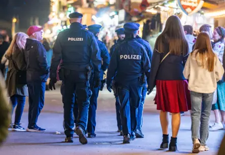 Vācijā aizturēti "Hamās" kaujinieki, kas plānojuši uzbrukumus ebreju iestādēm