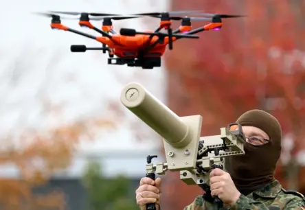 Vācija plāno dot armijai tiesības notriekt dronus reaģējot uz drošības draudiem