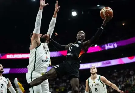 Vācija sagrauj Lietuvu "EuroBasket 2025" cīņā, lietuviešiem pirmais zaudējums un rūgts incidents