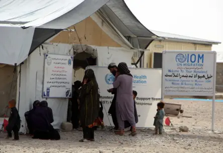 Vācijas tiesas lēmums sarežģī afgāņu bēgļu ceļu: durvis slēgtas pat vajātajiem