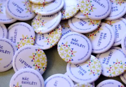 Valsts policija sāk sešus kriminālprocesus par biļešu krāpšanām saistībā ar skolu jaunatnes dziesmu un deju svētkiem