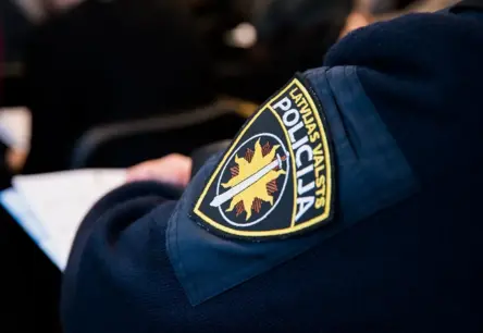 Vardarbība pret tuviniekiem Latvijā: policija nesaista ziņošanas pieaugumu ar Stambulas konvenciju