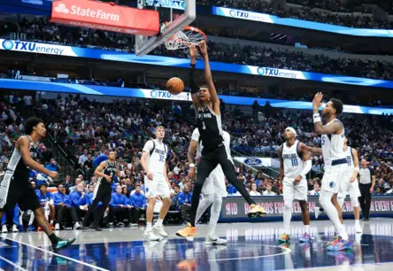 Vembanjama spīd ar 40 punktiem, bet jaunie talanti sagādā vēsturiskas debijas