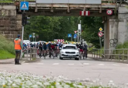 Vēsturisks Sasniegums: Toms Skujiņš Trešo Reizi Triumfē Latvijas Čempionātā Šosejas Riteņbraukšanā, Izcīnot Arī Baltijas Titulu Cēsīs