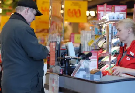 Vidējā alga Latvijā 2025. gadā: Rīga pret Latgali un nozaru atšķirības