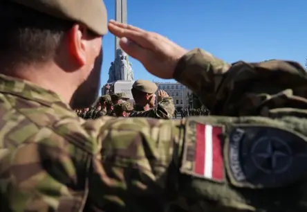 Visaptverošas aizsardzības nākotne: Valsts aizsardzības dienesta durvis veras plašāk glābējiem un policistiem