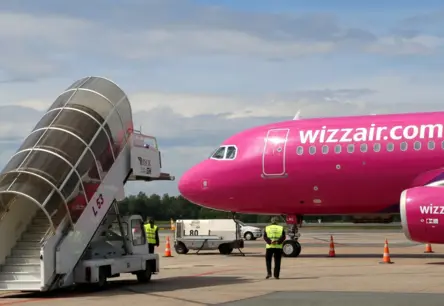 Wizz Air vērienīgi paplašina darbību Lietuvā, atsakās no Rīgas