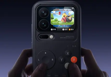 Xiaomi 17 Pro: Jauns futrālis ar otro ekrānu pārvērš tālruni par retro spēļu konsoli