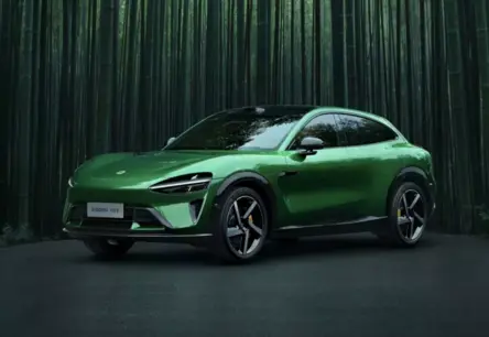 Xiaomi YU7: Elektriskais Krosovers, kas Met Izaicinājumu Tesla Model Y – Luksuss, Veiktspēja un Pārsteidzoša Cena!