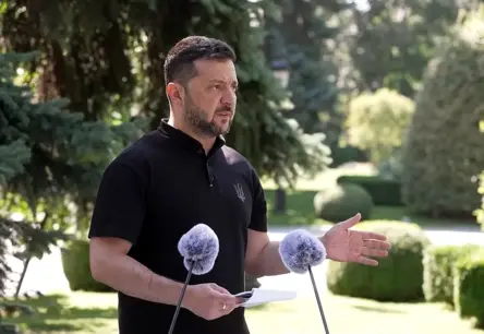 Zelenskis atkārtoti noraida Putina aicinājumu uz Maskavu un stingri piedāvā tikšanos Kijivā