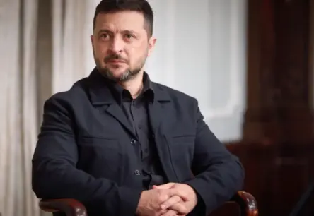 Zelenskis atņem pilsonību Odesas mēram Truhanovam un citiem