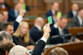 2026. gada budžeta projekts: Saeimā saņemti vairāk nekā 450 priekšlikumi nozīmīgai debatei