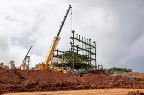 Āfrika – ASV un Ķīnas jaunais frontes līnija: investīciju karš par minerāliem