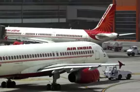 “Air India” drošības krīze turpinās: reisa apturēšana uz skrejceļa atkal sēj paniku