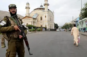 Aizmirstās Afganistānas darbinieces: Vācijas neveiksme palīdzībā talibu ēnā