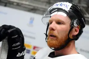 Aleksandrs Jerofejevs pastiprina "Prizmas" aizsardzību Optibet Hokeja Līgā