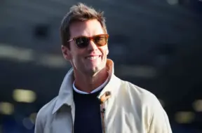 Amerikāņu futbola leģenda Toms Breidijs atklāj, ka viņa suns ir klonēts