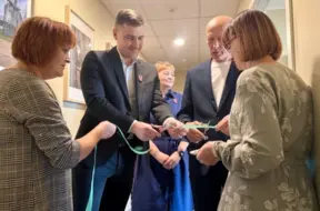 Ancenē durvis vērtas jaunai bibliotēkai – lasīšanai un pašvaldības pakalpojumiem