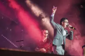 Andris Ērglis atklāj jaunu radošo posmu ar dziesmu "Solījums" un albumu "Stāsts"