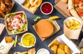 Ātrās ēdināšanas jaunā seja: kā kvalitāte un iekļaušana maina ierastos ēdienus