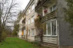 Bauskas novadā izsolē nonāk vairāk nekā 20 pašvaldības īpašumi – sākot no dzīvokļiem līdz zemes gabaliem