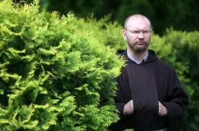 Bijušajam Rīgas Svētā Alberta draudzes prāvestam par bērna izmantošanu piespriesti astoņi gadi cietumā