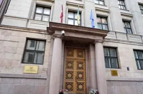 Birokrātija samazinās: zināms, cik amata vietas ministrijās plānots likvidēt nākamgad