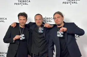 Brāļu Ābeļu filma "Dieva suns" saņem divas nozīmīgas Eiropas Kinoakadēmijas balvu nominācijas