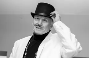 Brīvības un fantāzijas sargs: pieminot mākslinieku Jāni Anmani