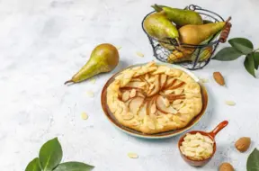 Bumbieru kūka bez miltiem: greznības un vienkāršības rudens baudījums