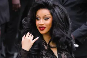 Cardi B un Stefons Digss sagaida ceturto bērniņu – puisīti