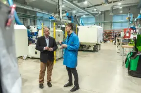 Daugavpils optikas meistari pasaules tirgum: no Latvijas uz visu pasauli