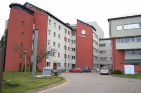 Dobeles slimnīca uz robežas: bažas par personāla trūkumu un lokāla līmeņa nākotni