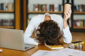 Dzelzs deficīts rudenī un ziemā: Kā atpazīt simptomus un ko darīt?