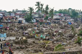 Filipīnas gatavojas Supertaifūnam Fung-wong: gandrīz miljons cilvēku evakuēti