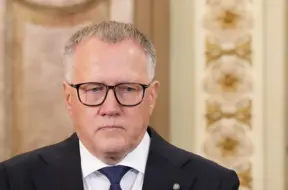 Finanšu ministrs: Tiešas dotācijas Valkas novadam nav risinājums, jāmeklē strukturāli risinājumi