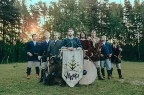 Folkloras kopa «Vilkači» atzīmē 25 gadus ar unikālu koncertu «Sirojums»: Senatnes gars Rīgā