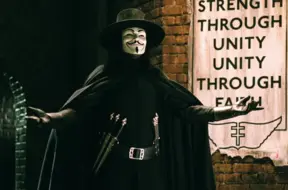 HBO atdzīvina distopijas klasiku: "V ir kārtības Vainīgais" kļūs par seriālu Džeimsa Ganna vadībā