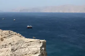 Irānas Revolucionārā gvarde Hormuzā sagrābj naftas tankkuģi ar 30 000 tonnu kravu