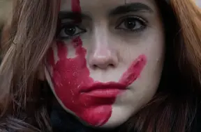 Itālija reformē seksuālās vardarbības likumu: brīva un nepastarpināta piekrišana kļūst par pamatu