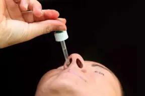 Jūras ūdens: Dabisks un Efektīvs Aizsargs Jūsu Deguna Veselībai