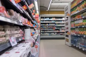 Konkurences padome piemēro "Maxima Latvija" 1,873 miljonu eiro sodu par negodīgu praksi pret piegādātājiem