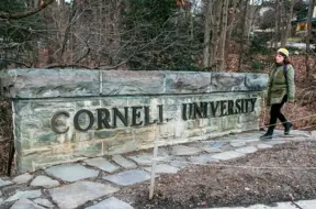 Kornela universitāte vienojas ar Trumpa administrāciju par 60 miljonu dolāru maksājumu un finansējuma atjaunošanu