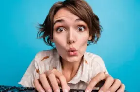 Kreditētājs pārņem auto iznomātāju; vēsturiskai ēkai Vecrīgā jauns saimnieks; viesnīcām brīdina par izaicinājumiem