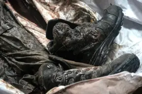 Krievijas armija nežēlīgi medī dezertierus, piespiežot viņus atgriezties frontē Ukrainā