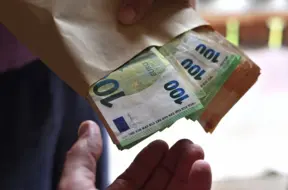 Latgalē aiztur piecus naudas kurjerus; iedzīvotāju ziņojumi palīdz policijai